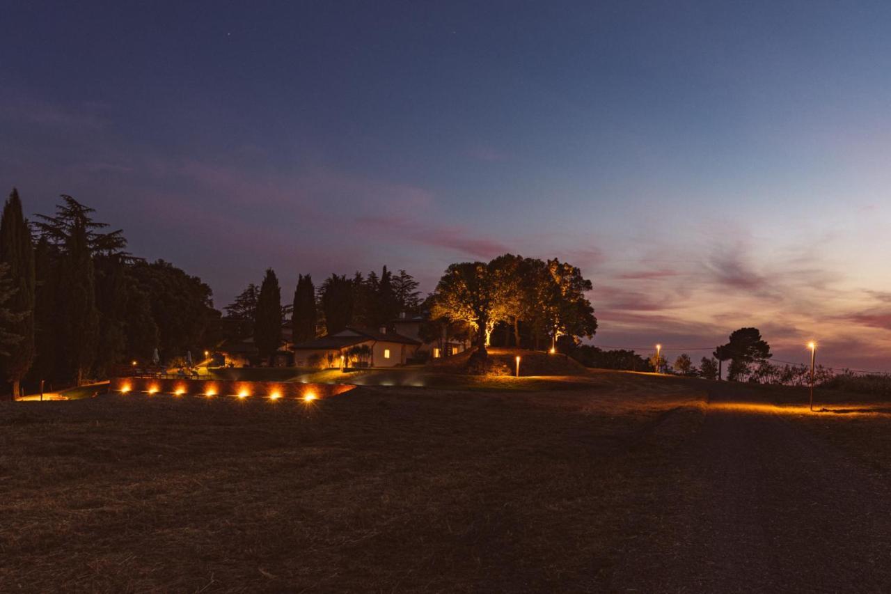 Borgo Le Colline Luxury Agriturismo In Tuscany Gambassi Terme Exterior photo